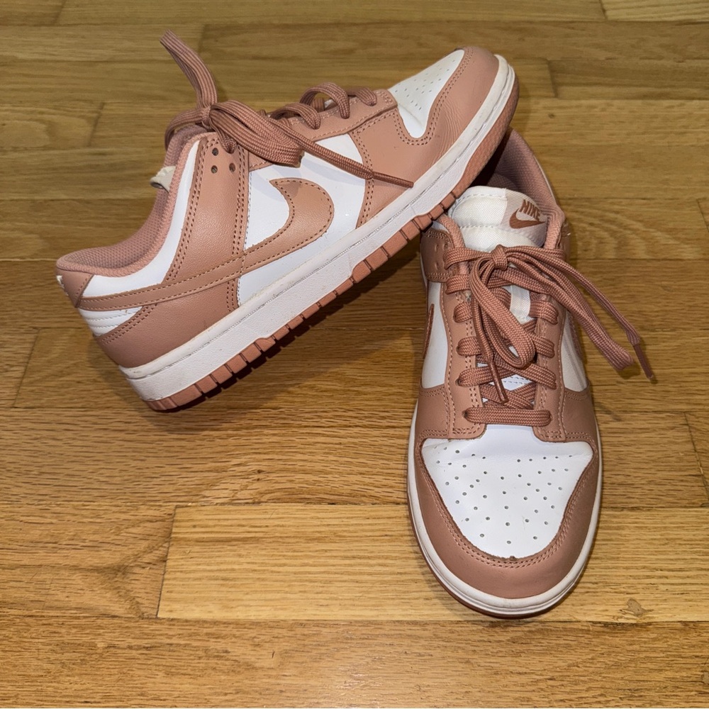 Nike Dunk Low Sneakers Size 8 Rose Whisper - Picture 4 of 9